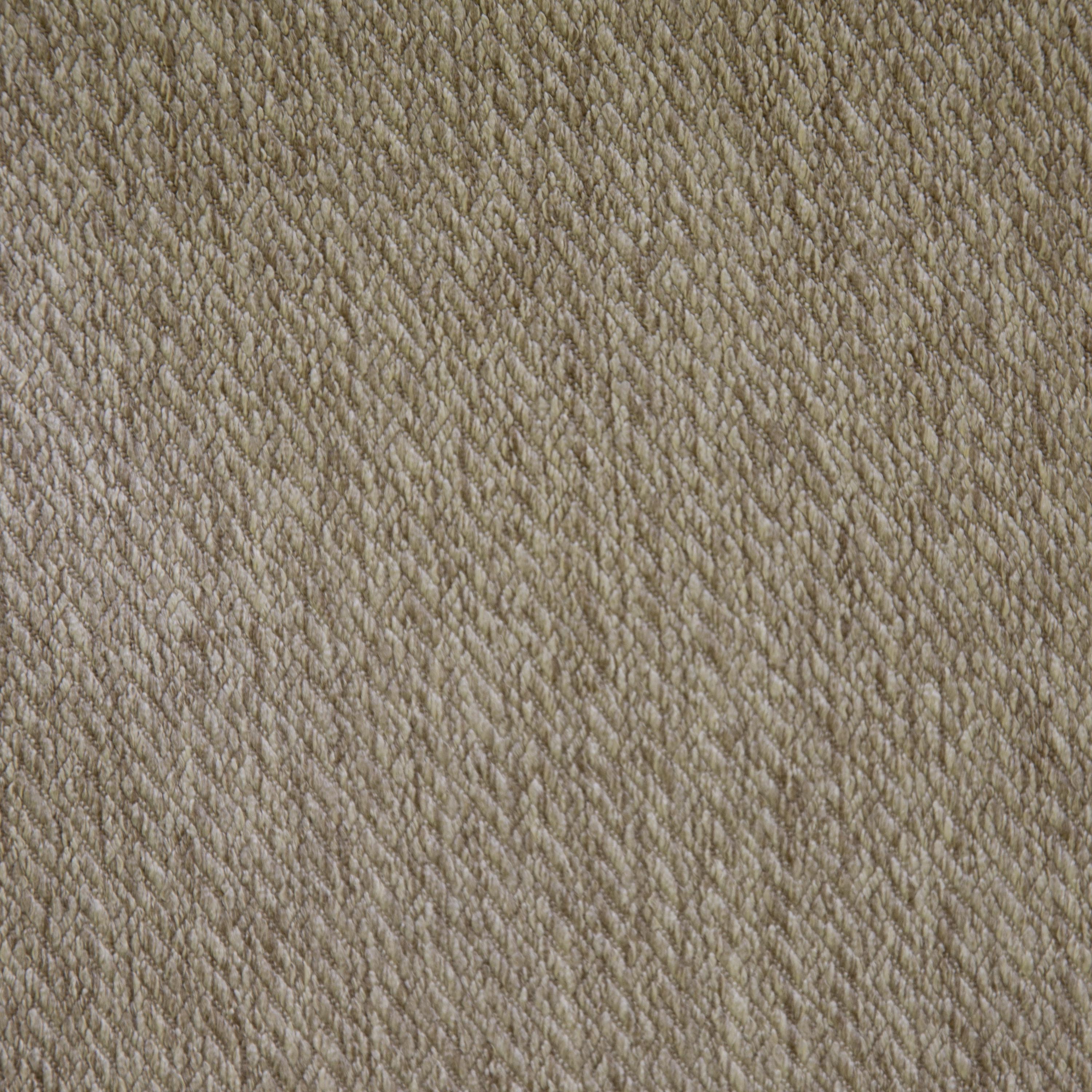 Upholstery: Trounce - Linen